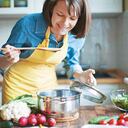 Una alimentación completa, balanceada y suficiente es la clave para evitar problemas de peso. / Fotos: iStock