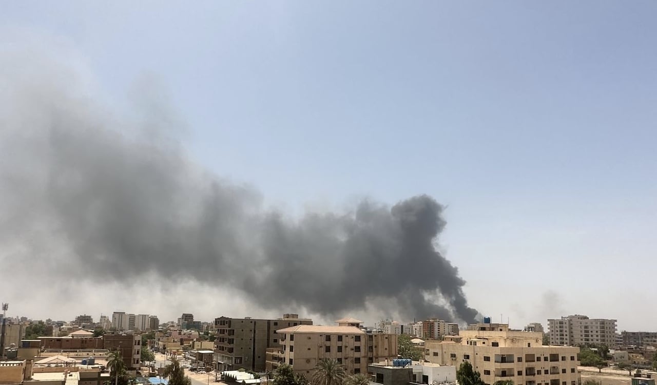 Sudán amaneció en medio de bombardeos
