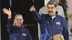 También enfrentan cargos relacionados con narcoterrorismo, tráfico de cocaína y conspiración para cometer torturas.