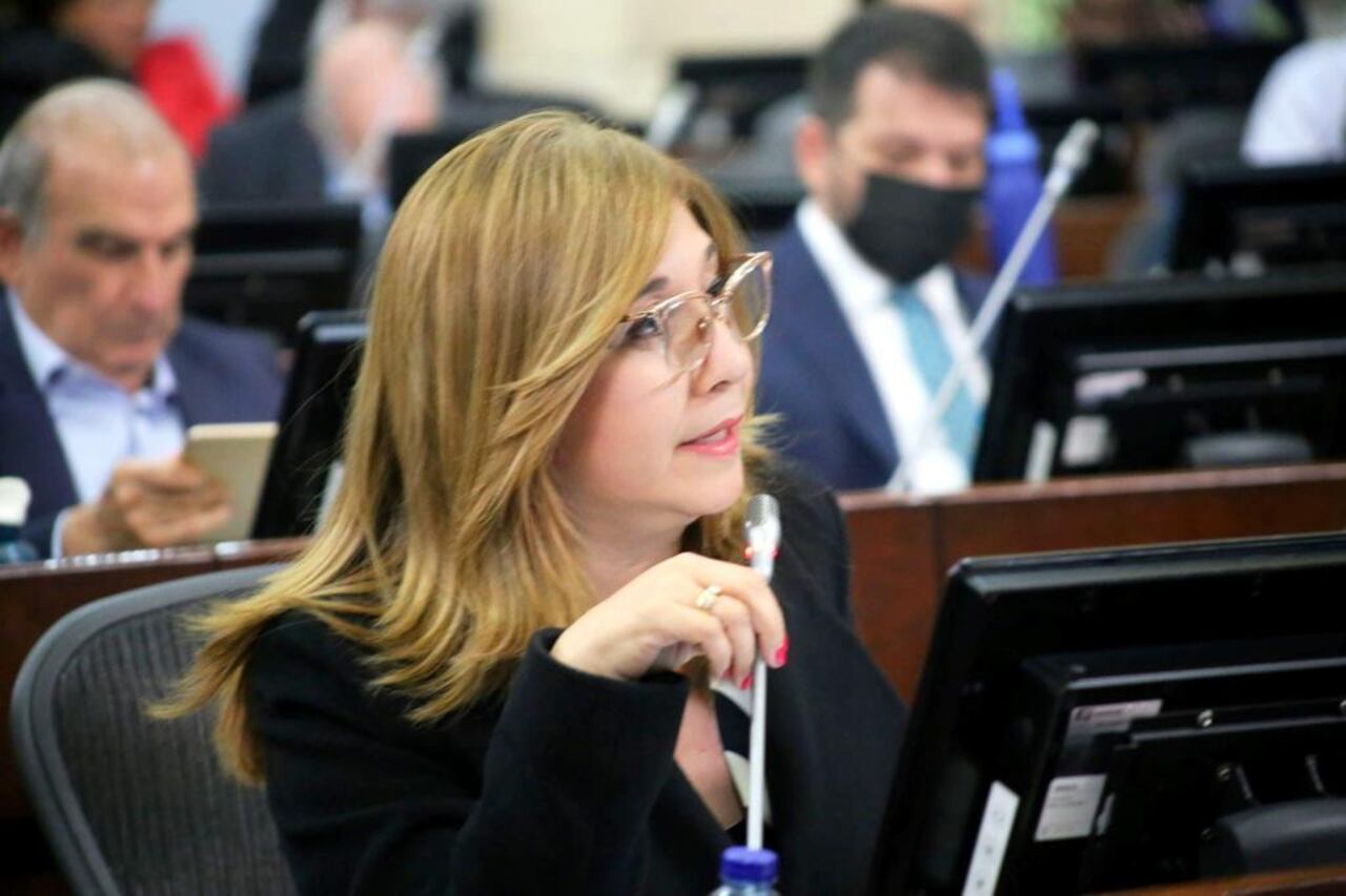 UTL senadora Norma Hurtado