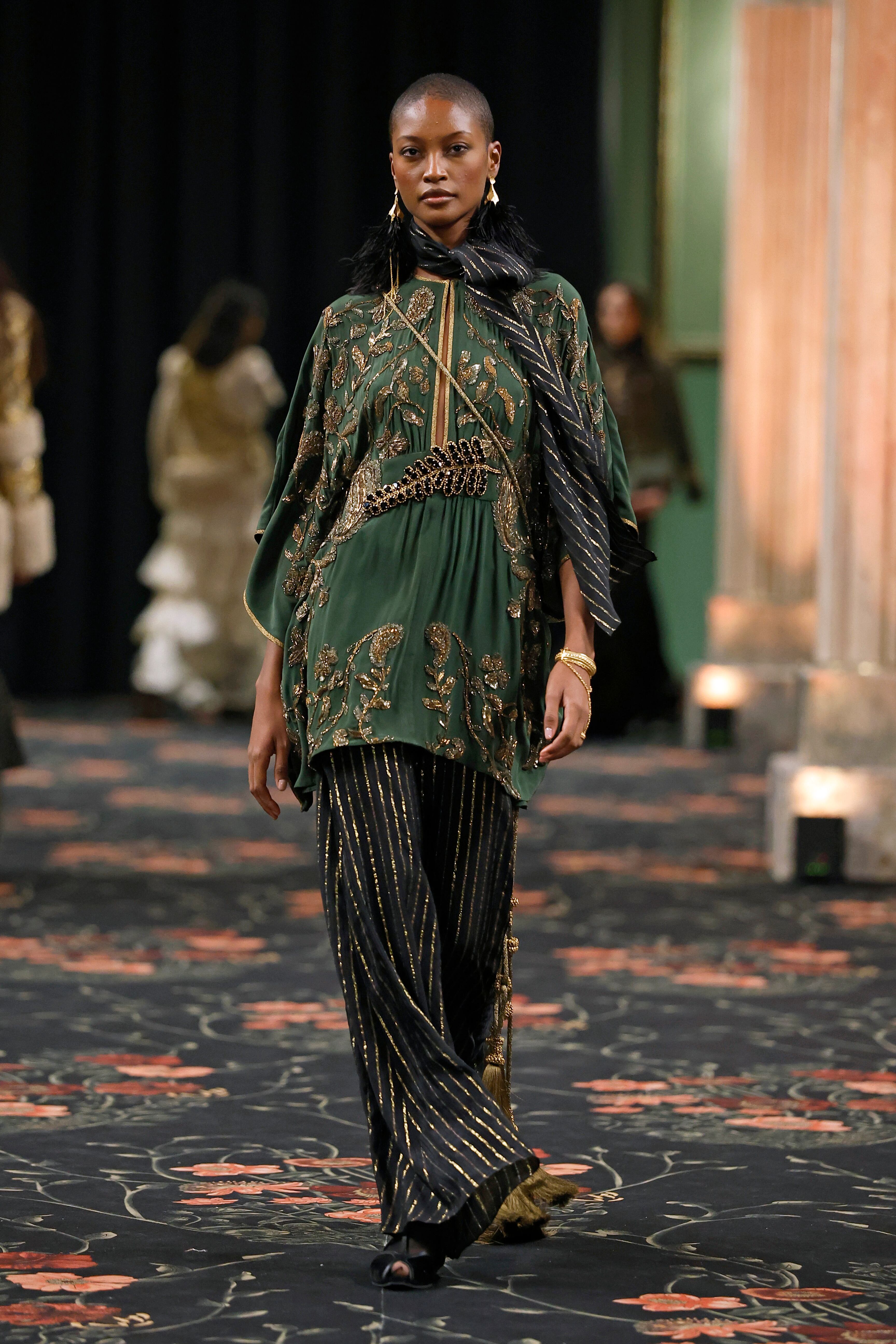 Johanna Ortiz, la diseñadora caleña, fue la encargada de inaugurar la Mercedes Benz Fashion Week Madrid 2026 con su colección 'Alma'