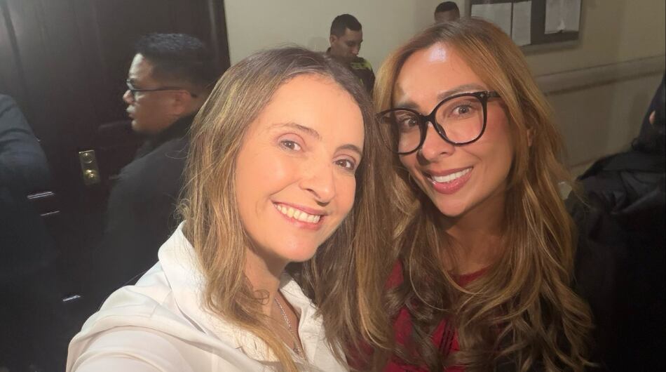 Paloma Valencia y Katherine Miranda.