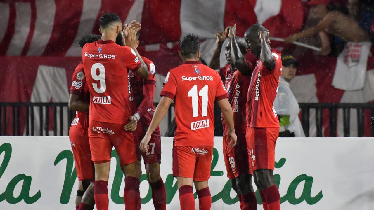 El rojo del Valle lucha por ingresar al grupo de los ocho.