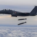 Corea del Sur hizo pruebas con sus aviones de combate F15, debido a los lanzamientos de misiles balísticos por parte de Corea del Norte