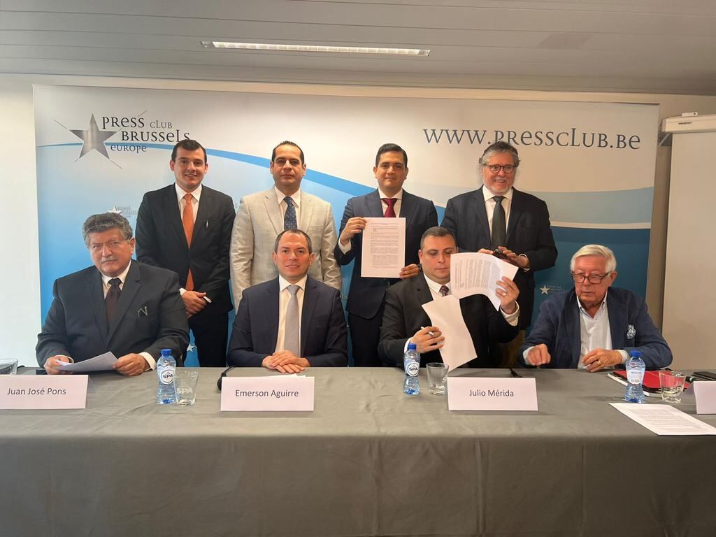 El 30 de marzo de 2022, desde Bruselas, gremios bananeros de Latinoamérica y el Caribe realizaron una declaración conjunta en la que hacían un llamado a consumidores, empresas, gobiernos y la misma UE, solicitando "poner un alto a la guerra de precios".