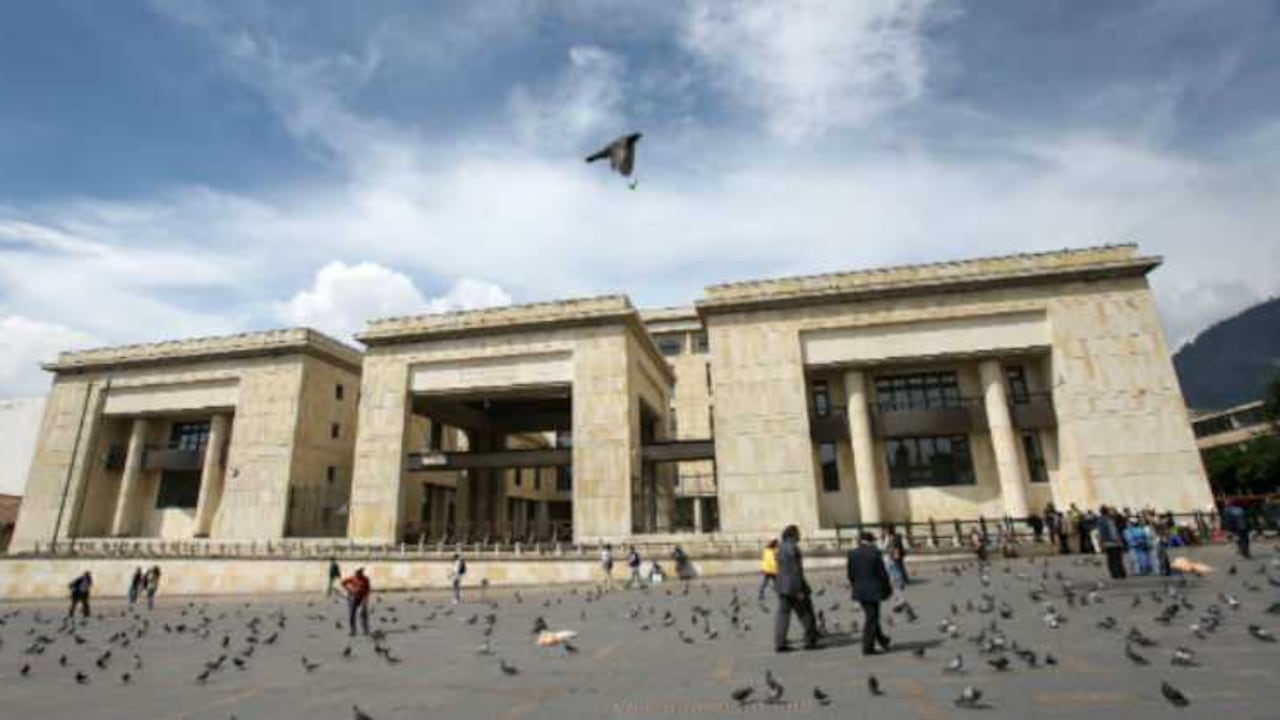 La decisión fue adoptada por una amplia mayoría de 6 – 3.