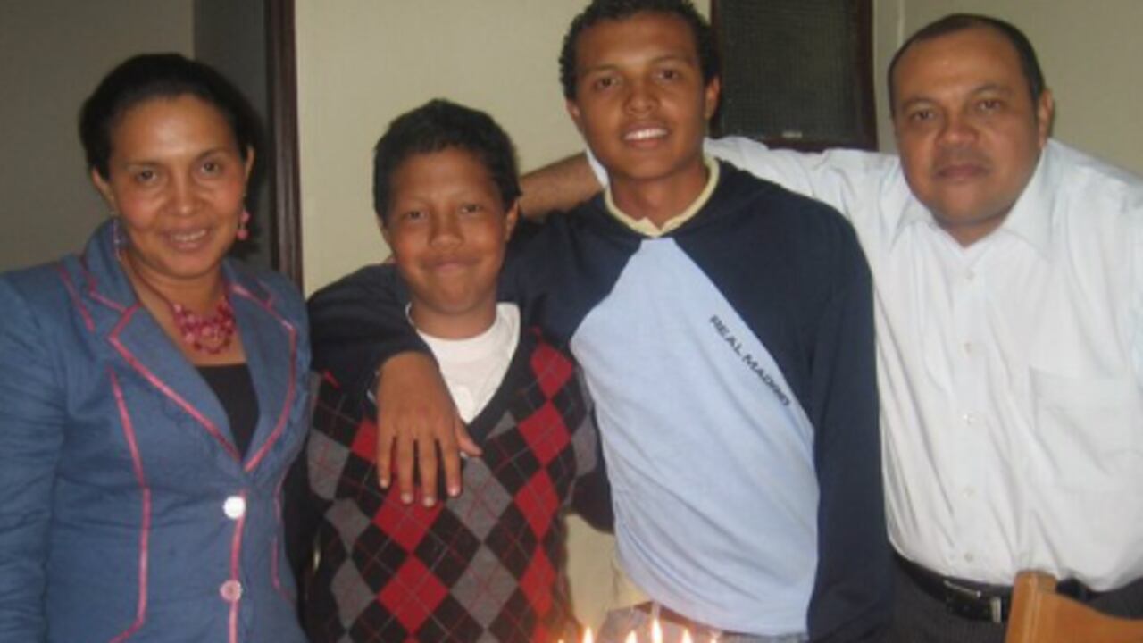 Hace 13 años, Luis Andrés Colmenares, estudiante de la Universidad de los Andes murió en extrañas circunstancias luego de una fiesta de Halloween el 31 de octubre de 2010, al lado del caño del parque El Virrey, al norte de la capital.