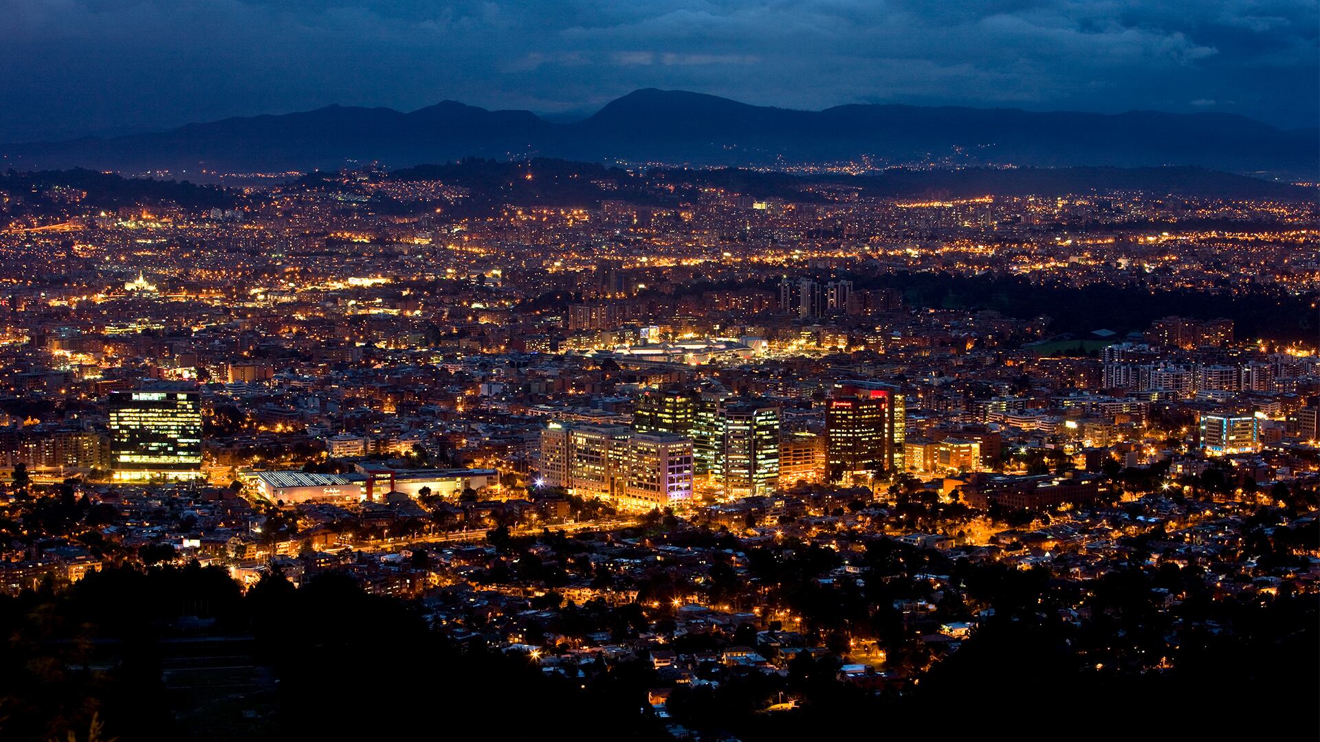 NO USAR, USO EXCLUSIVO MEJOR COLOMBIA, Especial Construcción, Apiros