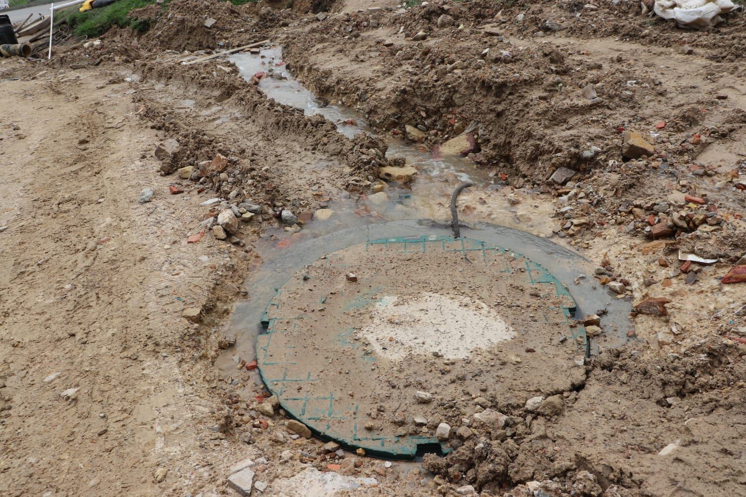 Una de las obras del Acueducto de Bogotá que están abandonadas en Soacha.