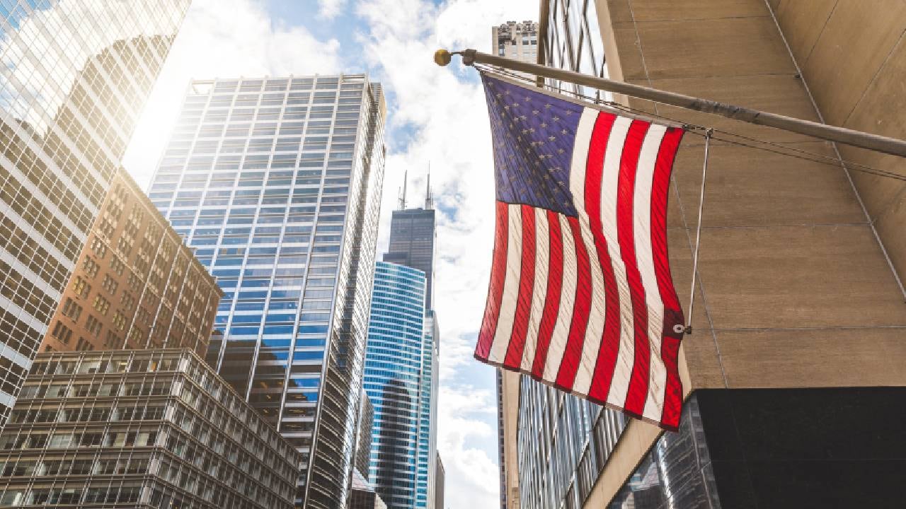 Hay múltiples categorías para trabajar en Estados Unidos de forma legal.