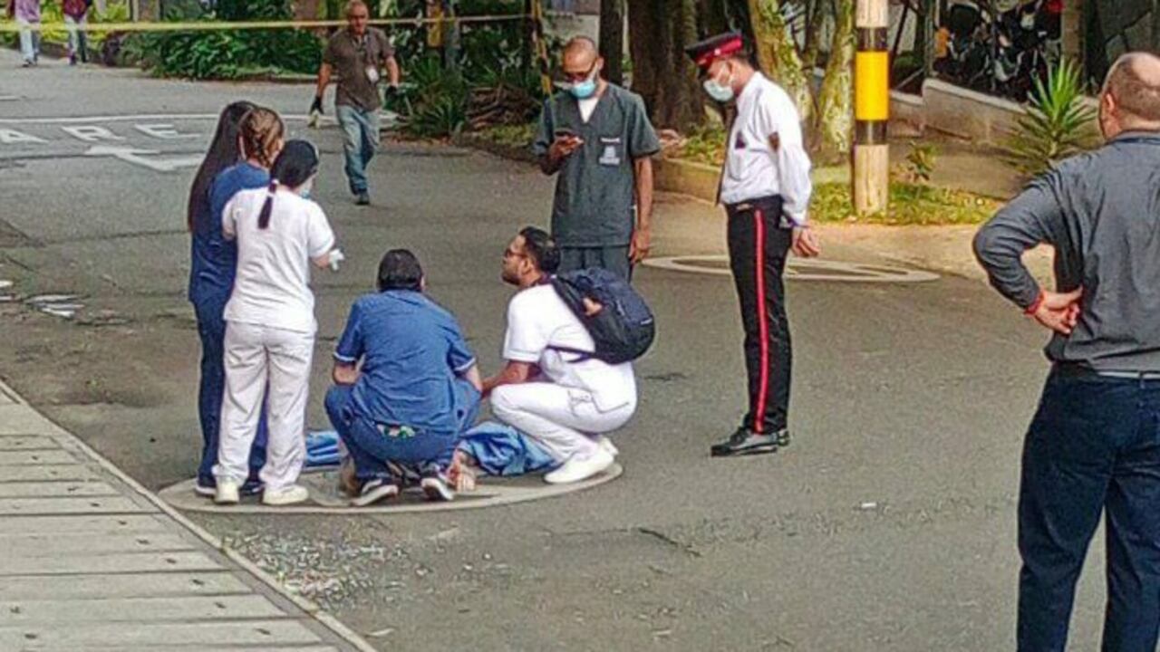 Otra mujer se lanzó de un edificio en Medellín.