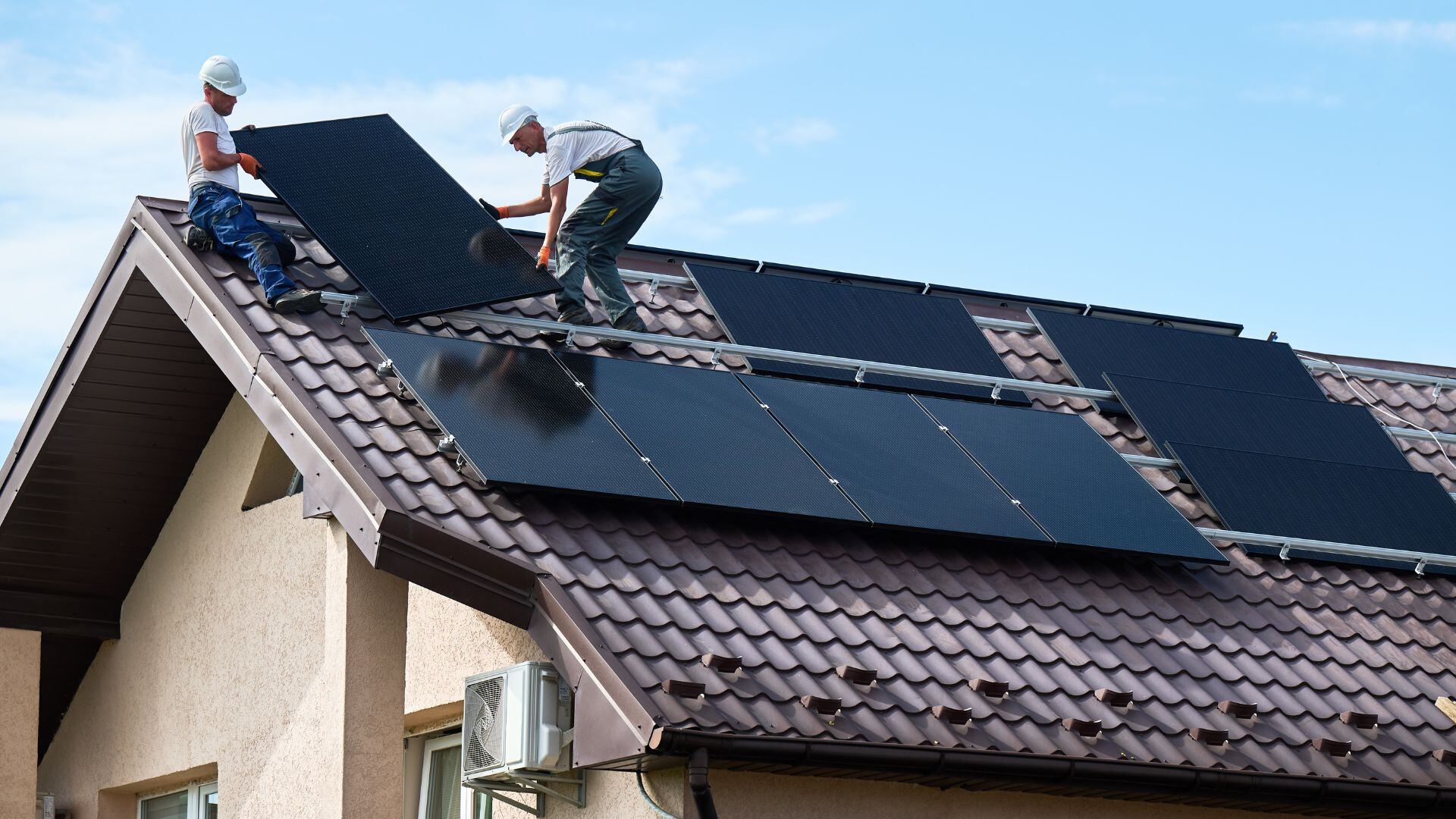 La instalación de paneles solares no debe hacerse sin previa asesoría profesional.