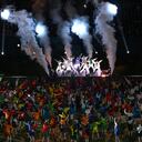 Los participantes toman parte en la ceremonia de apertura de la Copa Mundial Femenina de Australia y Nueva Zelanda 2023 antes del partido de fútbol del Grupo A entre Nueva Zelanda y Noruega en Eden Park en Auckland el 20 de julio de 2023. (Foto de Saeed KHAN / AFP)