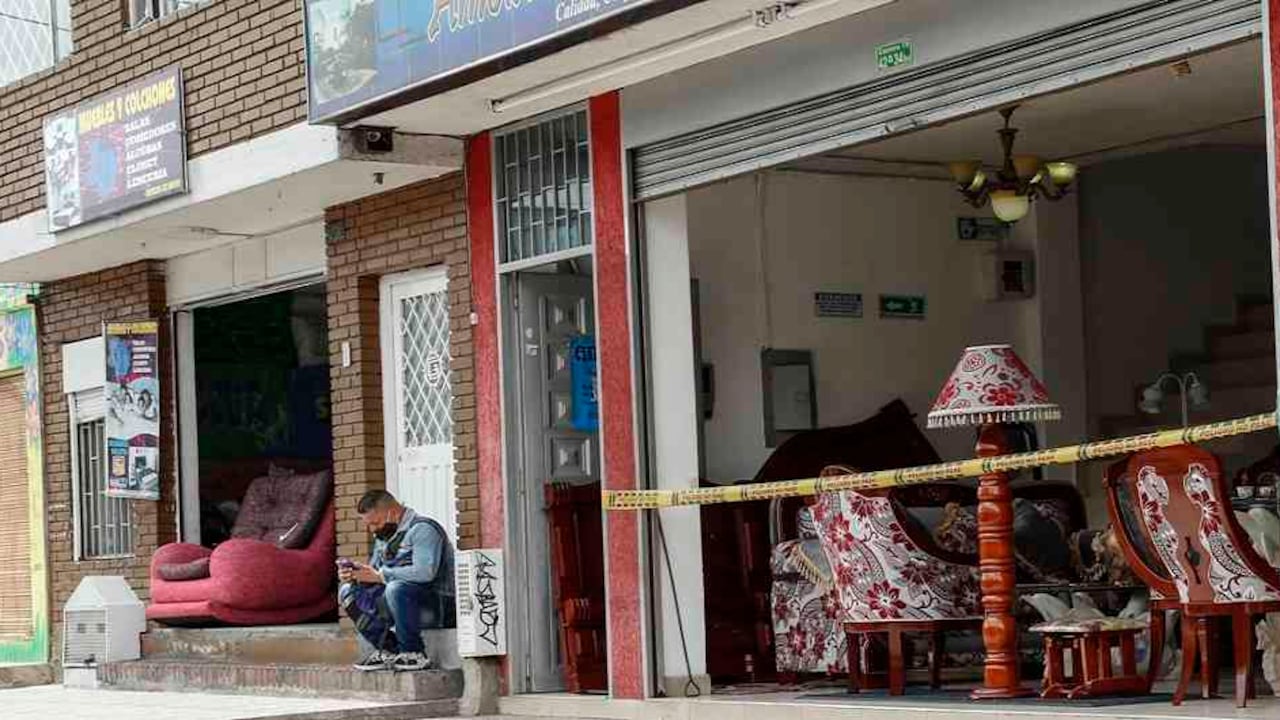 A las medidas de confinamiento, como el pico y cédula y los toques de queda, se sumaron las movilizaciones diarias en las grandes ciudades. Esto tiene en jaque al sector privado colombiano.