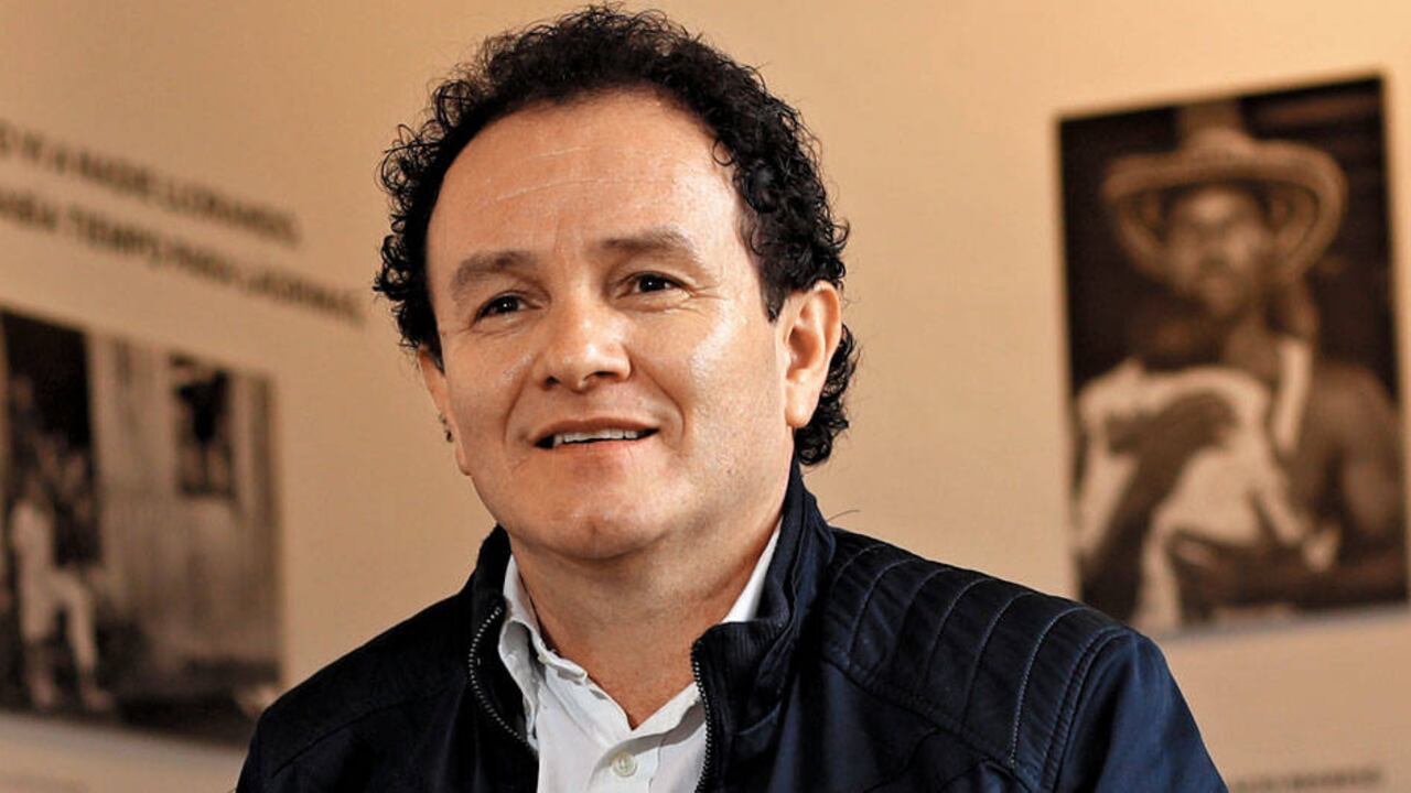 El fotógrafo Jesús Abad ha retratado por más de tres décadas el conflicto armado en Colombia.