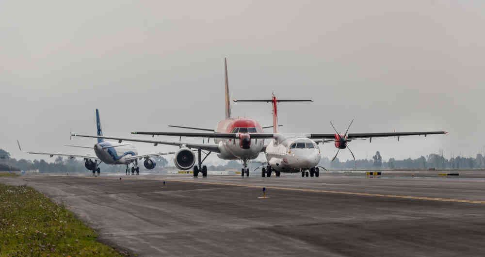 Aeropuerto El Dorado - Aviones