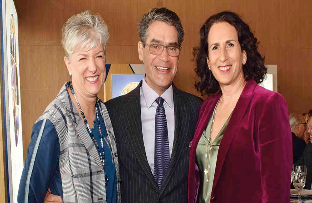 Alexandra Kling, Luis Felipe Pérez Dávila y Ana Mercedes Montaña.