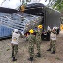 “Para estas labores, la institución dispuso de maquinaria pesada, varios frentes de trabajo, equipos especializados y todos los materiales necesarios para que el puente militar pueda ser instalado cuanto antes", dijo el Ejército.