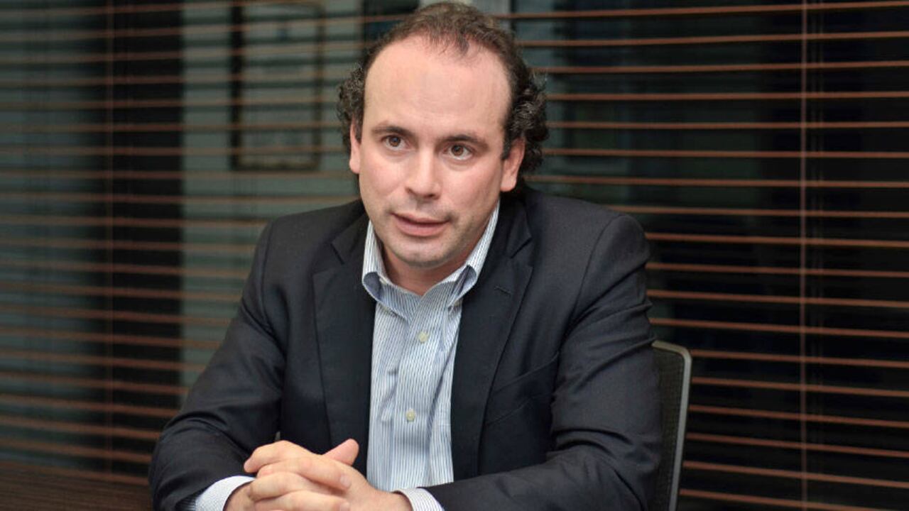 para romper el ciclo de la violencia definitivamente en Colombia, tenemos que aspirar a un desarrollo real y equitativo