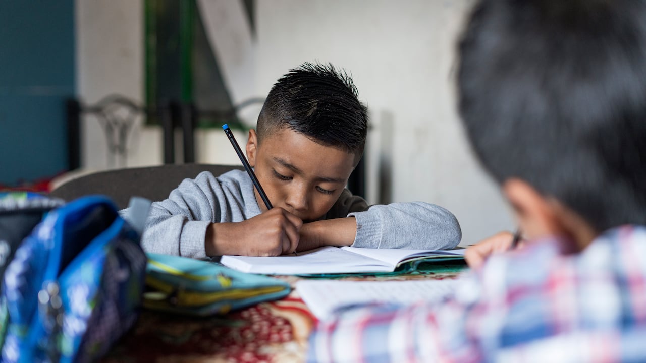 Los retos educativos se reflejan en la vida cotidiana de los estudiantes.