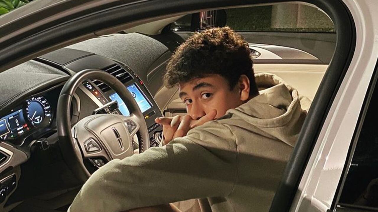 Hijo de Silvestre Dangond sigue los pasos de su padre en el mundo artístico