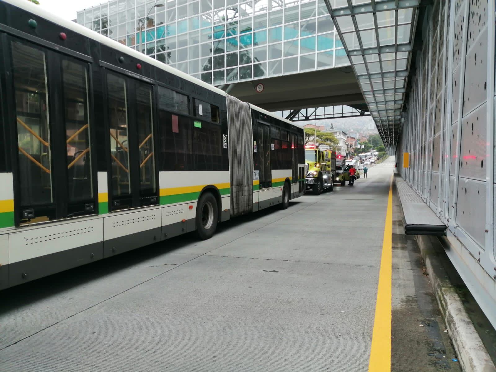 Incidente en Metroplus deja diez heridos en Medellín.