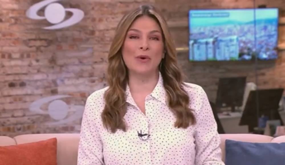 Ana Milena Gutiérrez tuvo inesperado error en vivo.