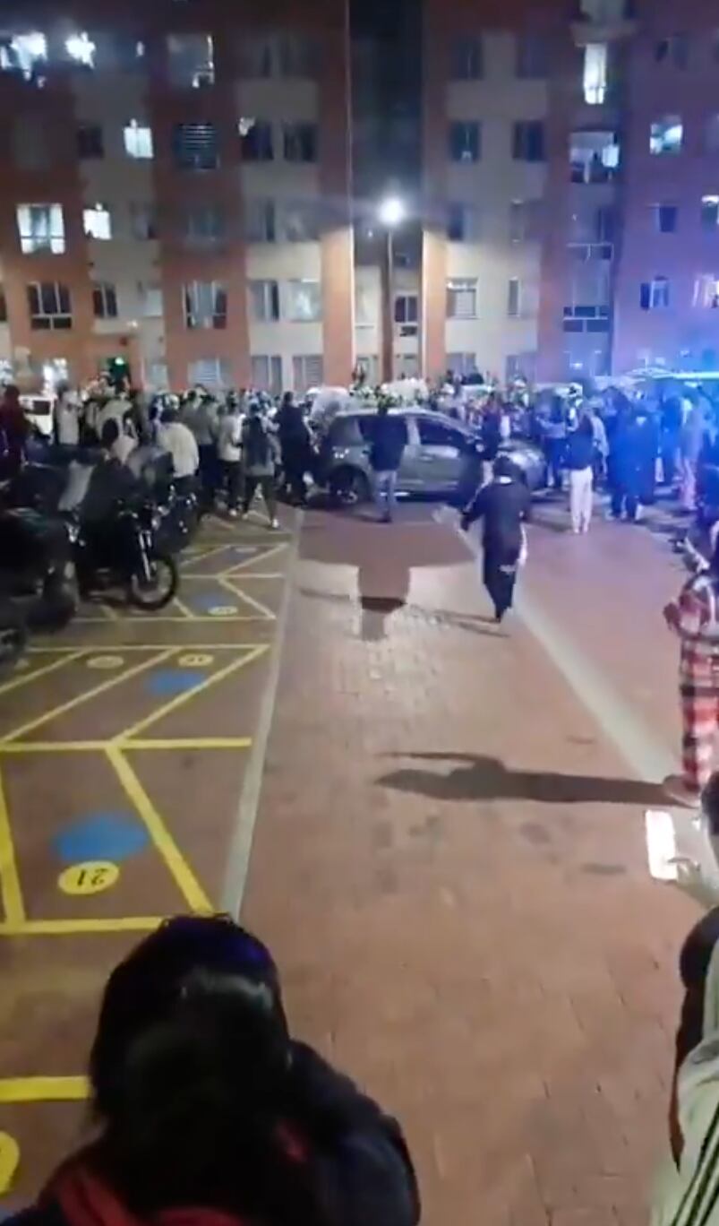 Los residentes del barrio ubicado en la localidad de USME se enfrentaron a la policía
