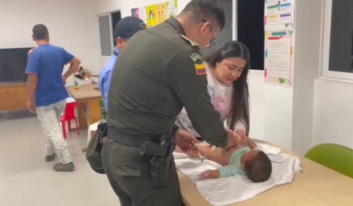 El niño se encuentra en proceso de recuperación.