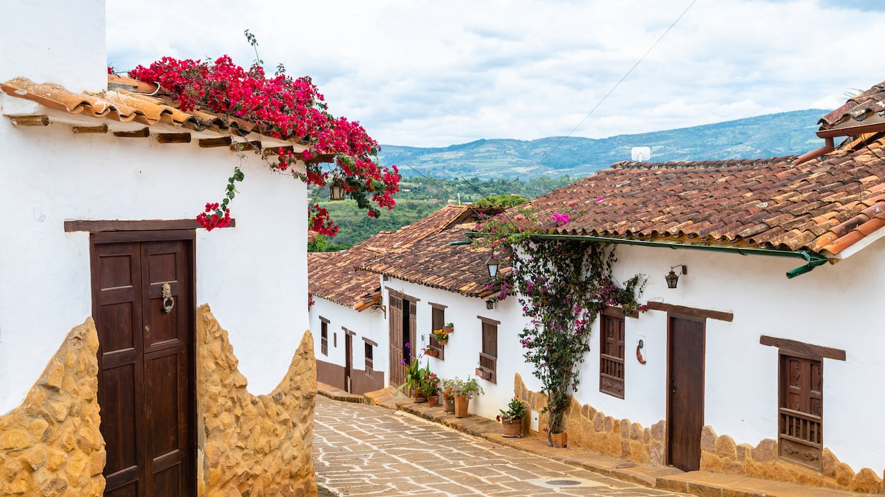 Este pueblo santandereano deleita con su belleza colonial y tranquilidad.