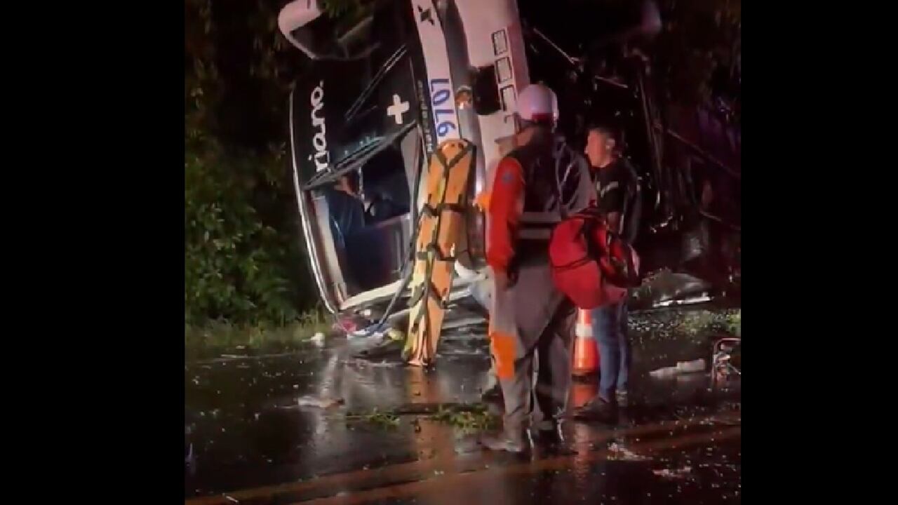 El accidente ocurrió en la madrugada de este lunes 5 de mayo.