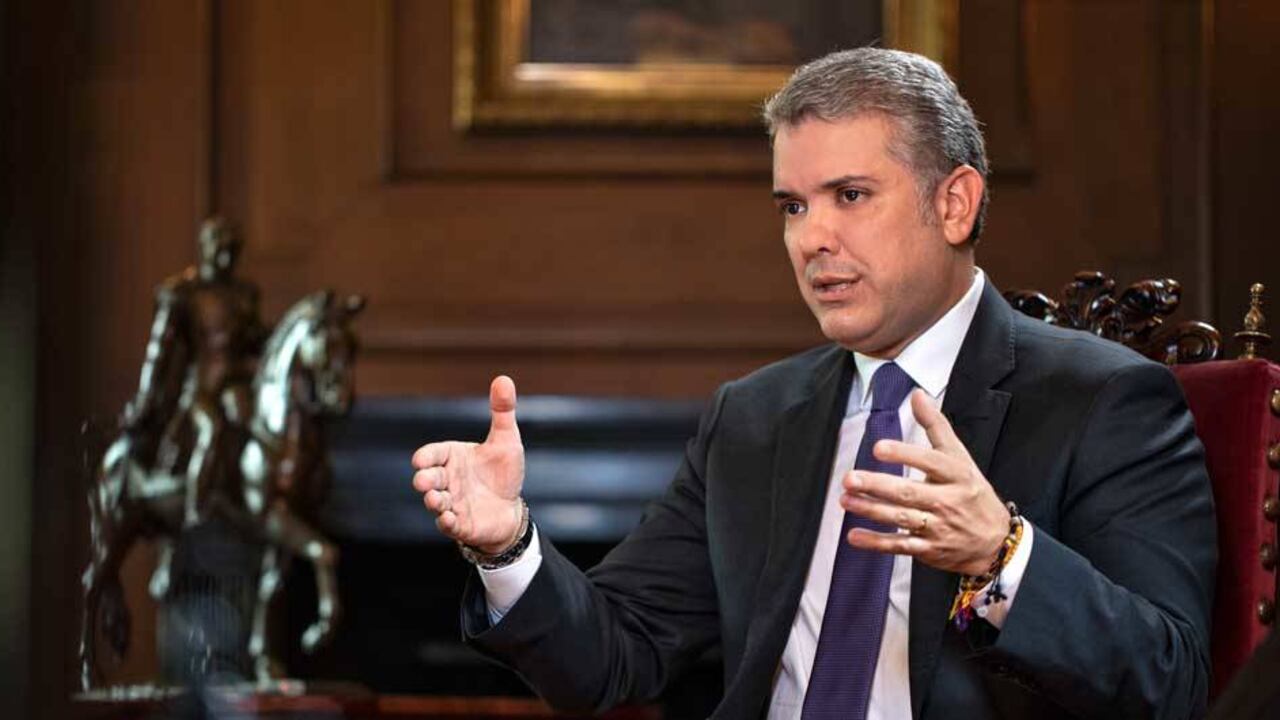 Iván Duque le pide a la Procuraduría suspender la posesión de Santrich.