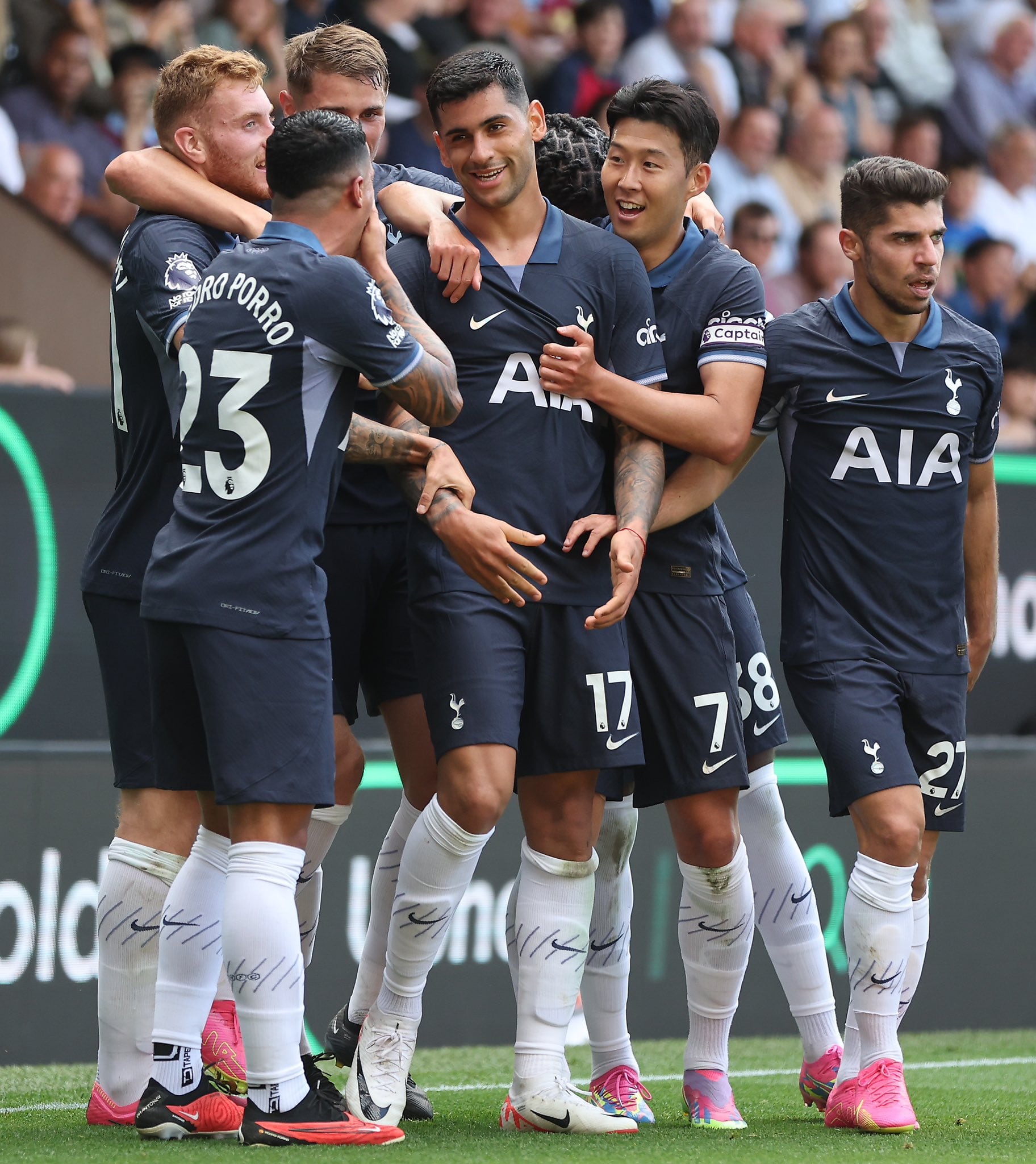Tottenham celebra su gol ante Burnley