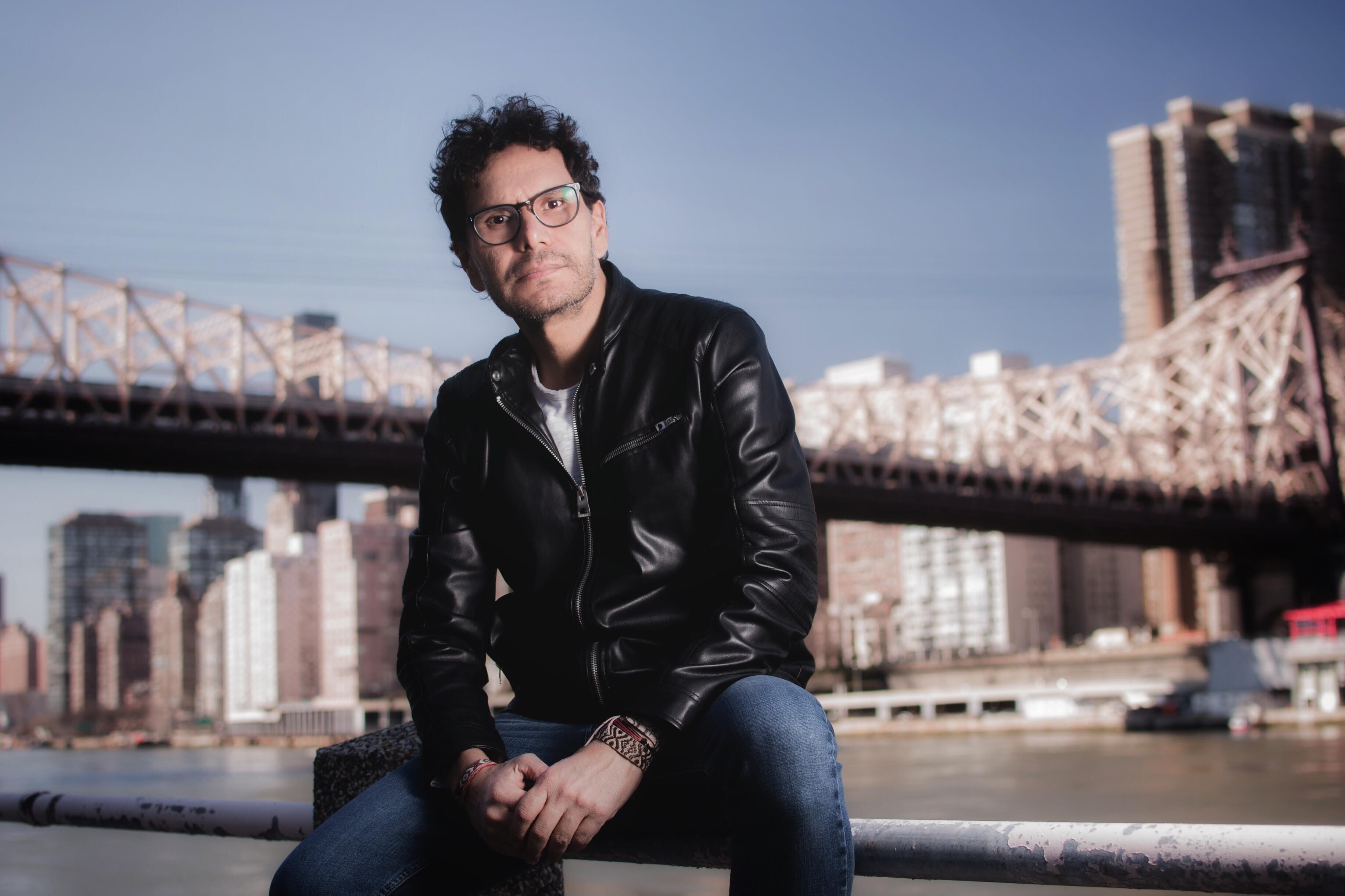 Juan Carvajal, cineasta y director del documental La Salsa Vive.