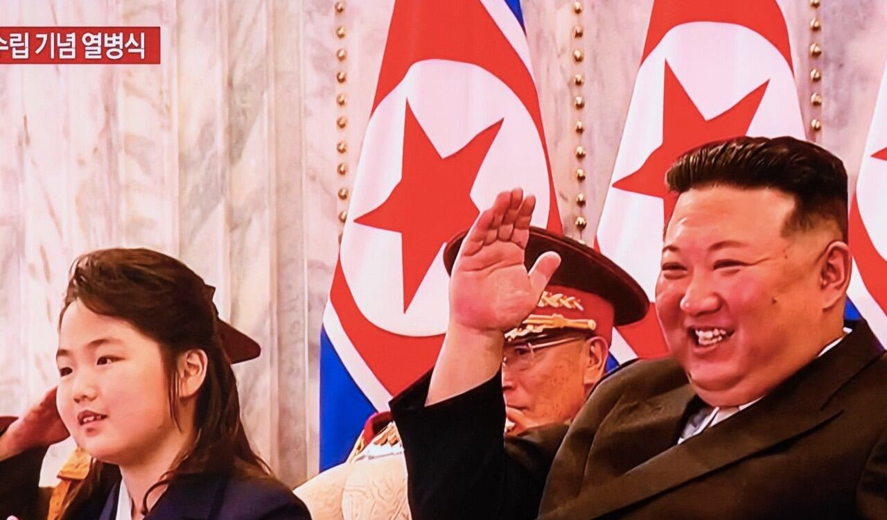Así apareció Kim Jong-un al lado de su hija