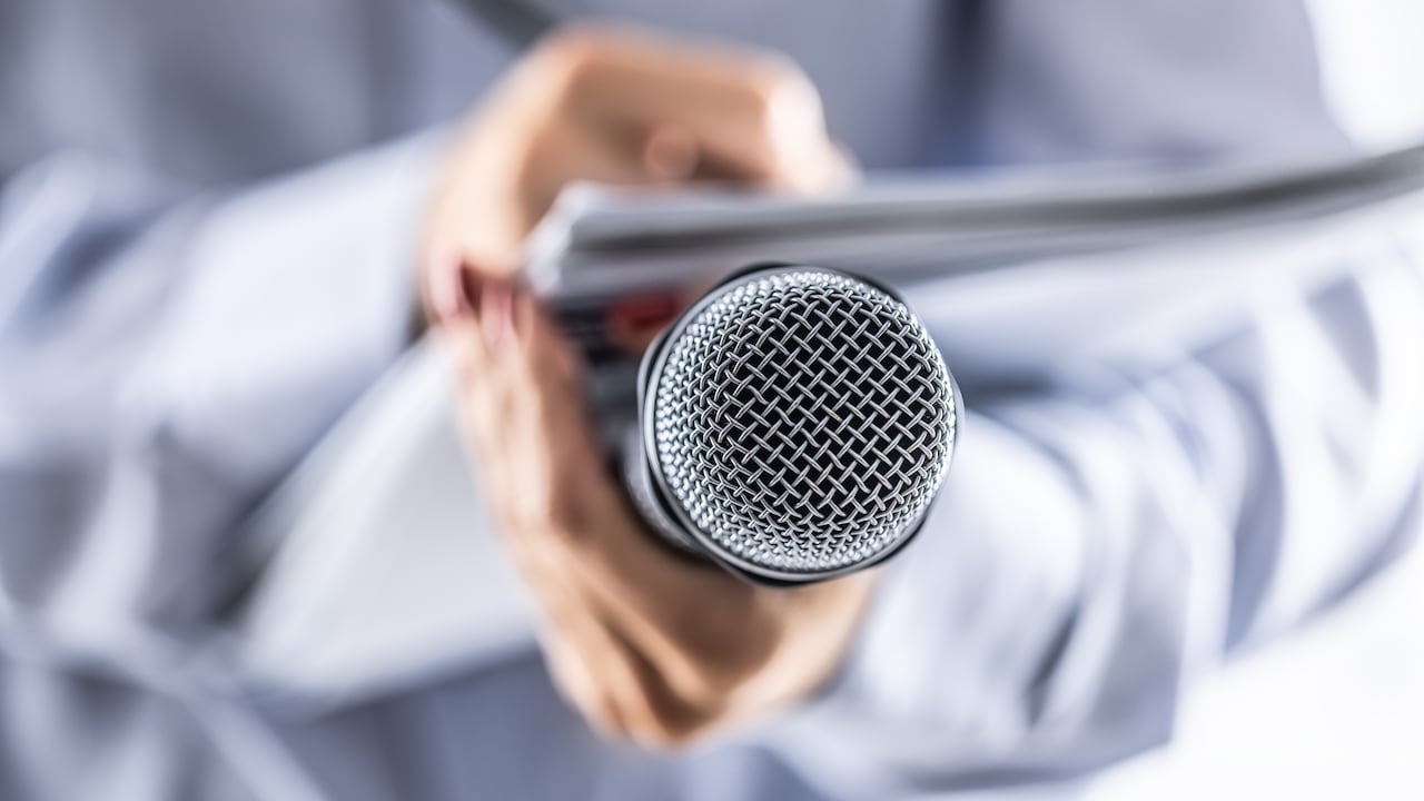 Conozca las empresas que ofrecen trabajo a periodistas.