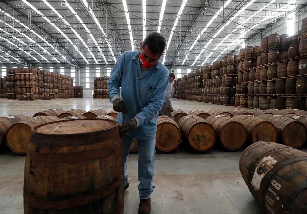Empresa de Licores de Cundinamarca
Planta industria licorera nacional
Siberia Cundinamarca
Junio 4 del 2021
Foto Guillermo Torres Reina / Semana
