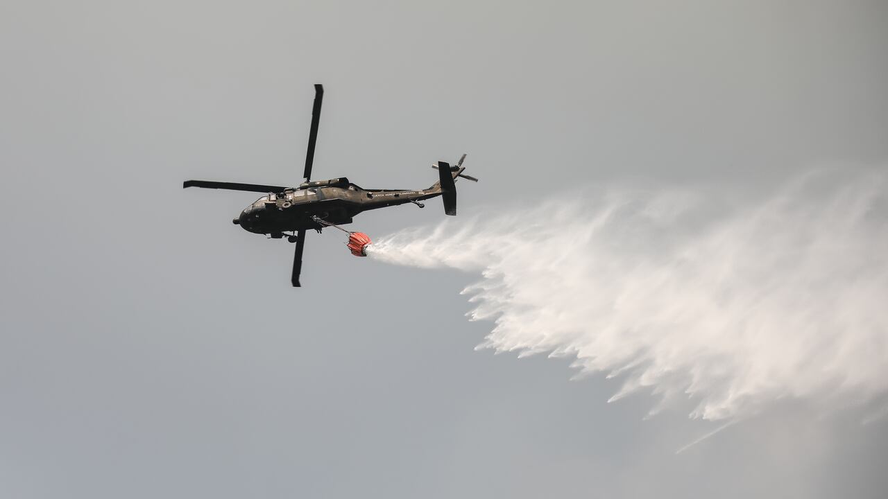 Imágenes aéreas de los incendios en la ciudad de Bogotá