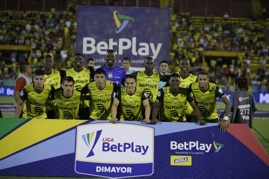 Once titular del Atlético Huila en el partido frente a La Equidad.