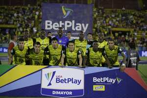 Once titular del Atlético Huila en el partido frente a La Equidad.