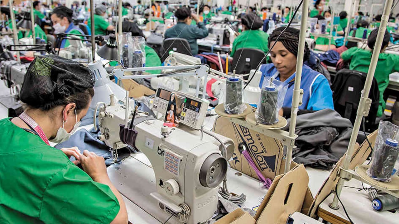 De acuerdo con María Jimena Escandón, el grueso de las empresas del país son MiPymes que generan el 90 por ciento del empleo formal.