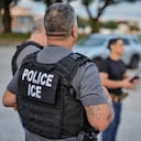 El Servicio de Inmigración y Aduanas (ICE) arrestó a una pareja de pastores mexicanos cristianos cuando iban del aeropuerto de McAllen, Texas, en la frontera con México.