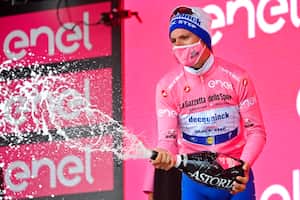 Joao Almeida, líder de la general.