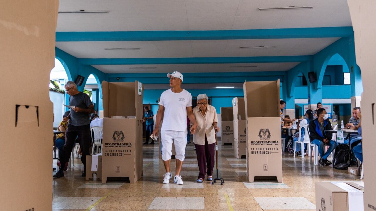 Votación, Voto, elecciones, mesas de votación, puestos