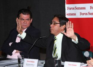 De izquierda a Derecha; Leon Valencia, Analista Politico y Wilson Borja, Representante a la Camara.