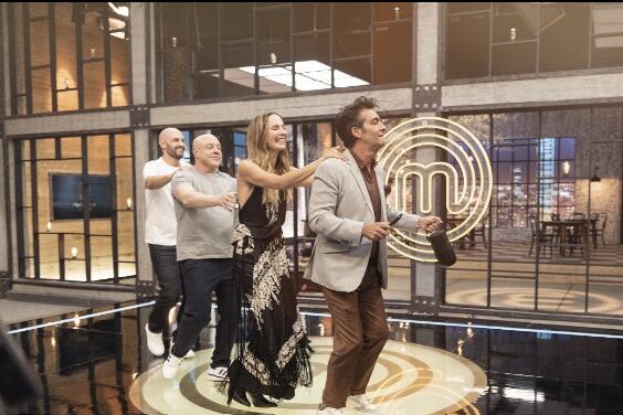 Claudia Bahamón, Jorge Rausch, Nicolás de Zubiría y Christopher Carpentier en MásterChef Celebrity.