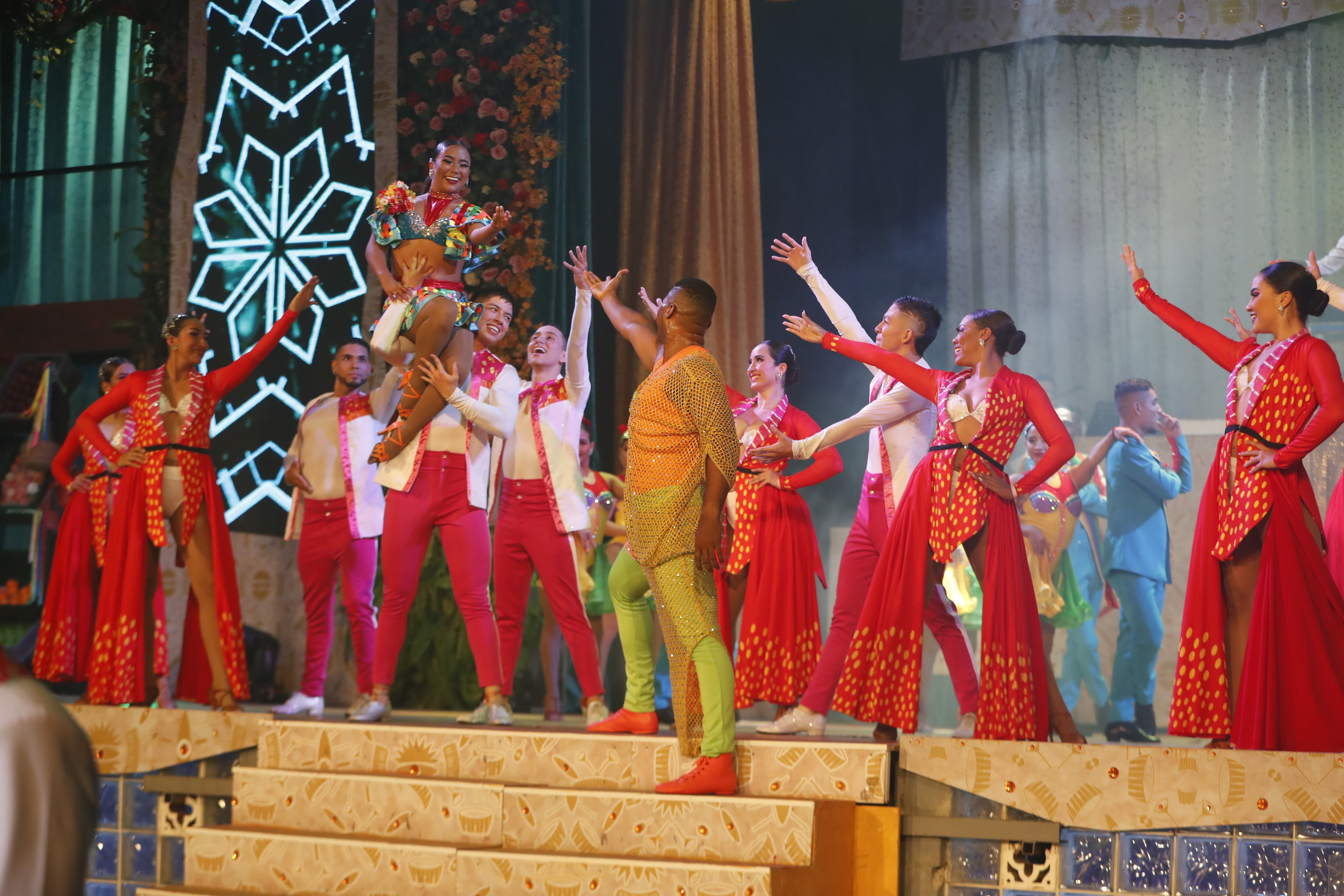 Delirio, espectáculo de salsa de Cali