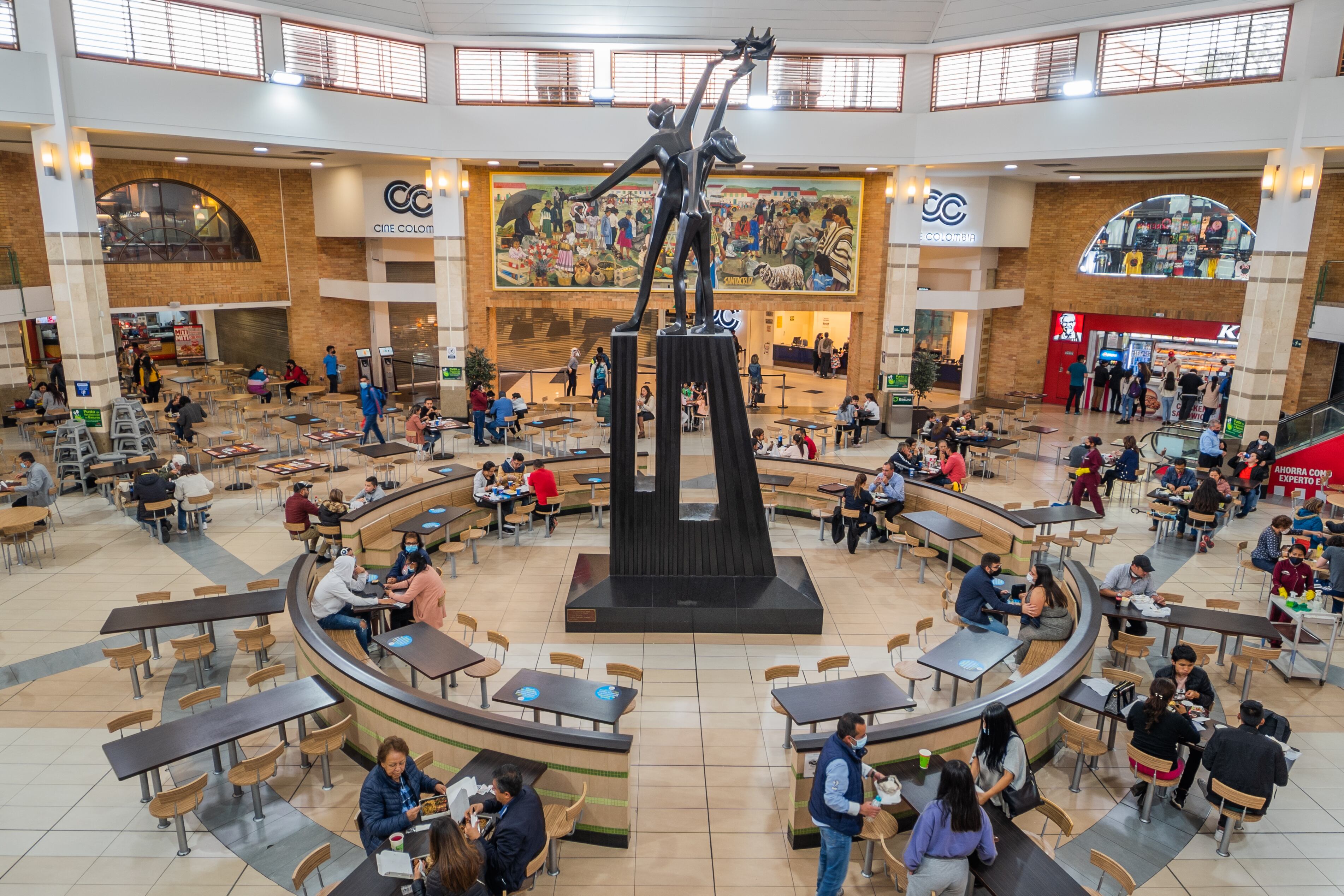 Jornadas de descuentos, club de mascotas y parqueadero gratuito fueron algunas de las estrategias de reactivación exitosas del centro comercial