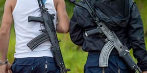 La comunidad de El Carmelo fueron fue la encargada de reportar este hecho, luego que escucharan las fuertes detonaciones y después comprobaran la destrucción de dos viviendas.