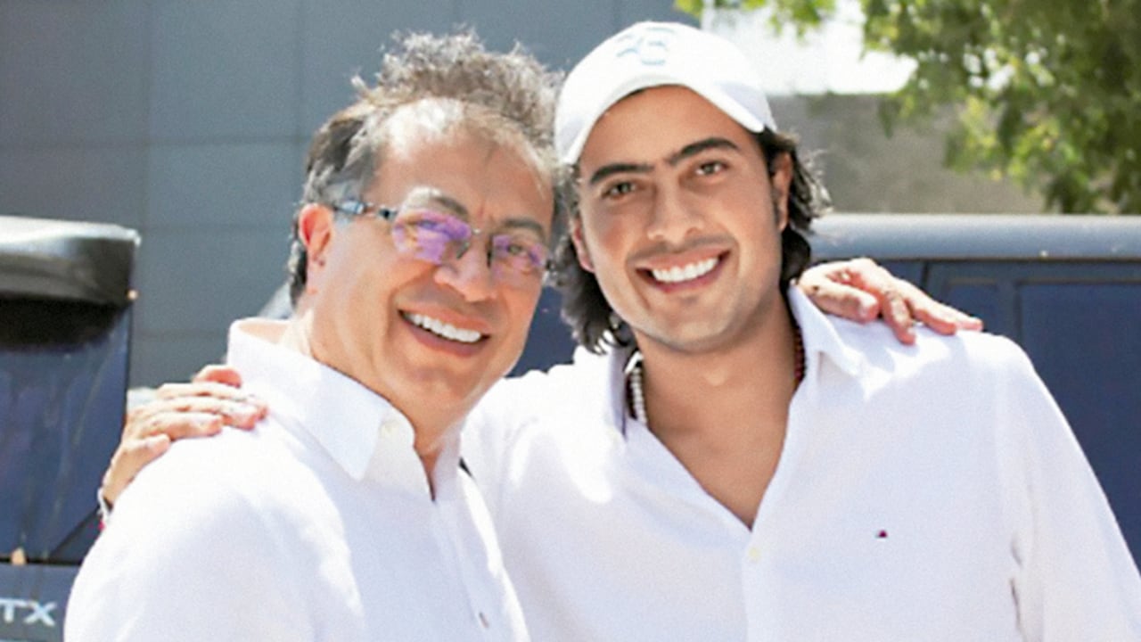 Nicolás Petro con su padre, el presidente Gustavo Petro.
